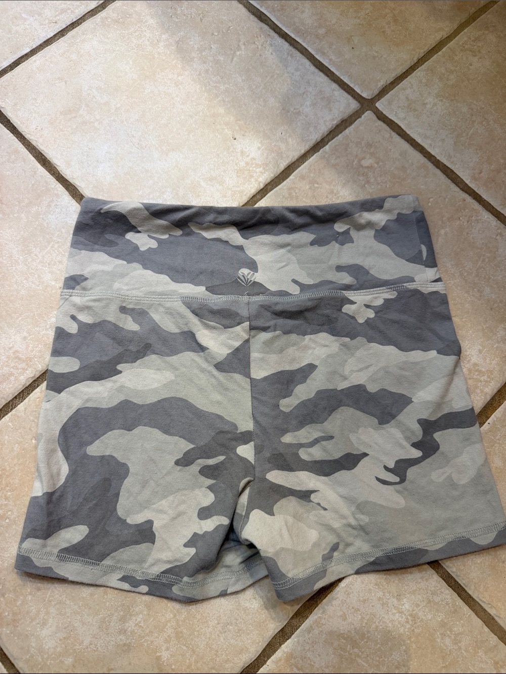 Women's Grey Camo High-Waist Athletic Shorts